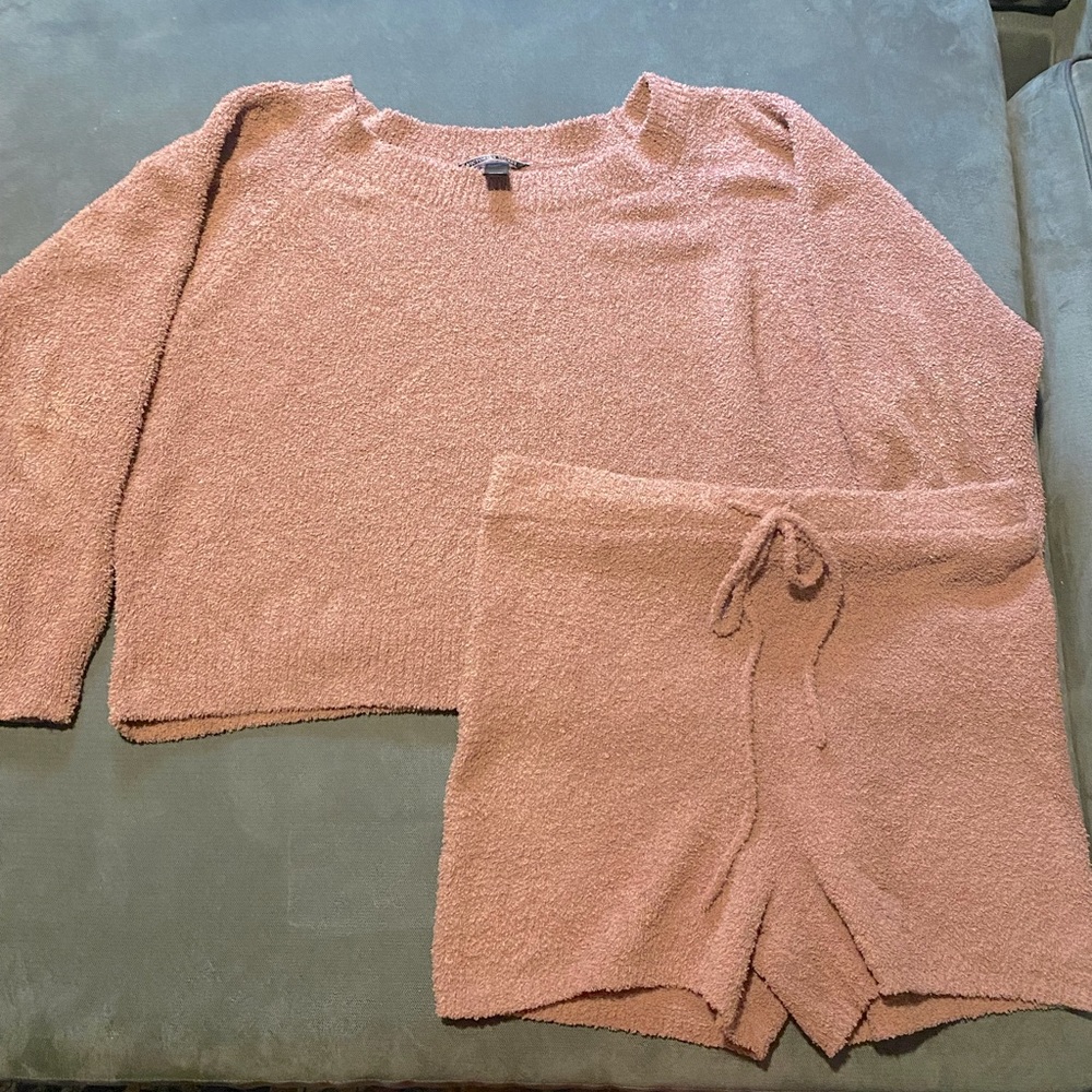 Victorias Secret Fuzzy Lounge Set